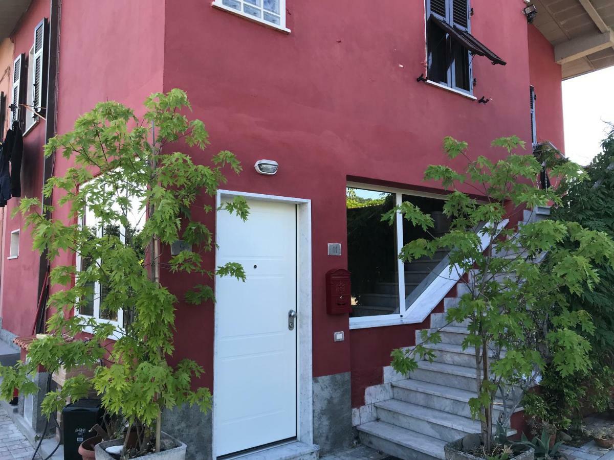 Ferienwohnung Alloggio Ideale Per 5 Terre E Per Via Francigena Sarzana Exterior foto